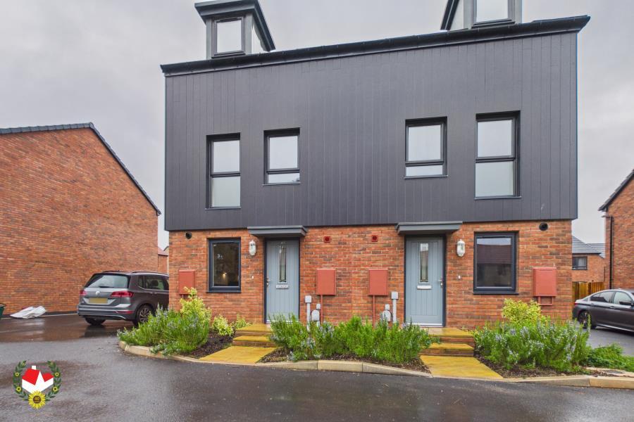 Main image of property: Laurie Close, Yate, Bristol