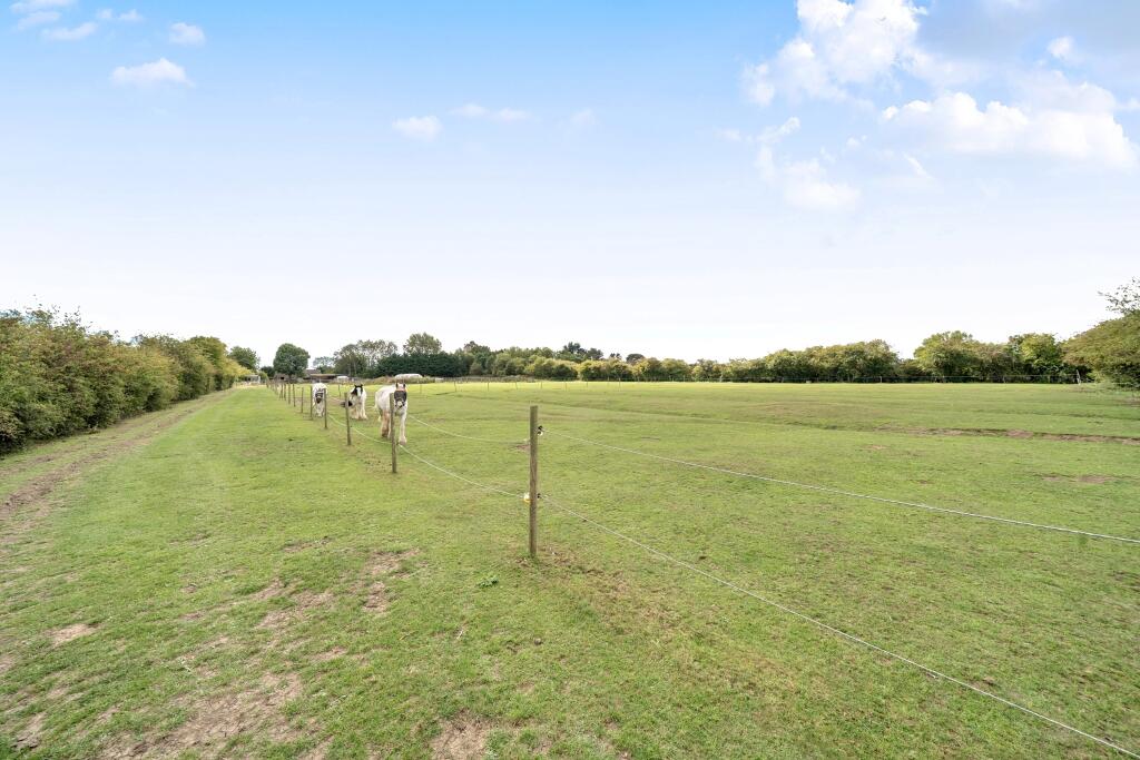 House in East Lindsey, Saltfleetby - View 4