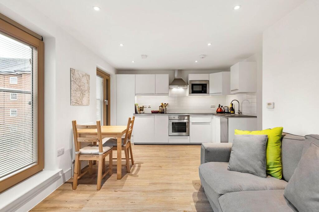 Property photo 8
