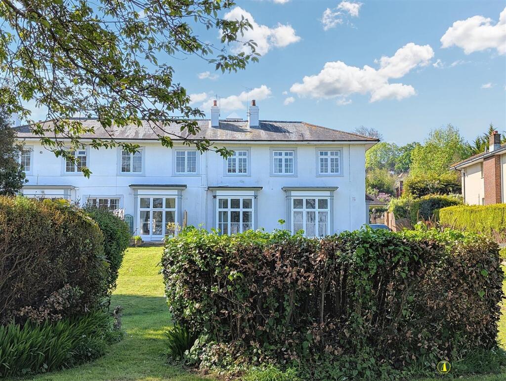 Main image of property: Buckingham Close, Ryde, PO33 2DW