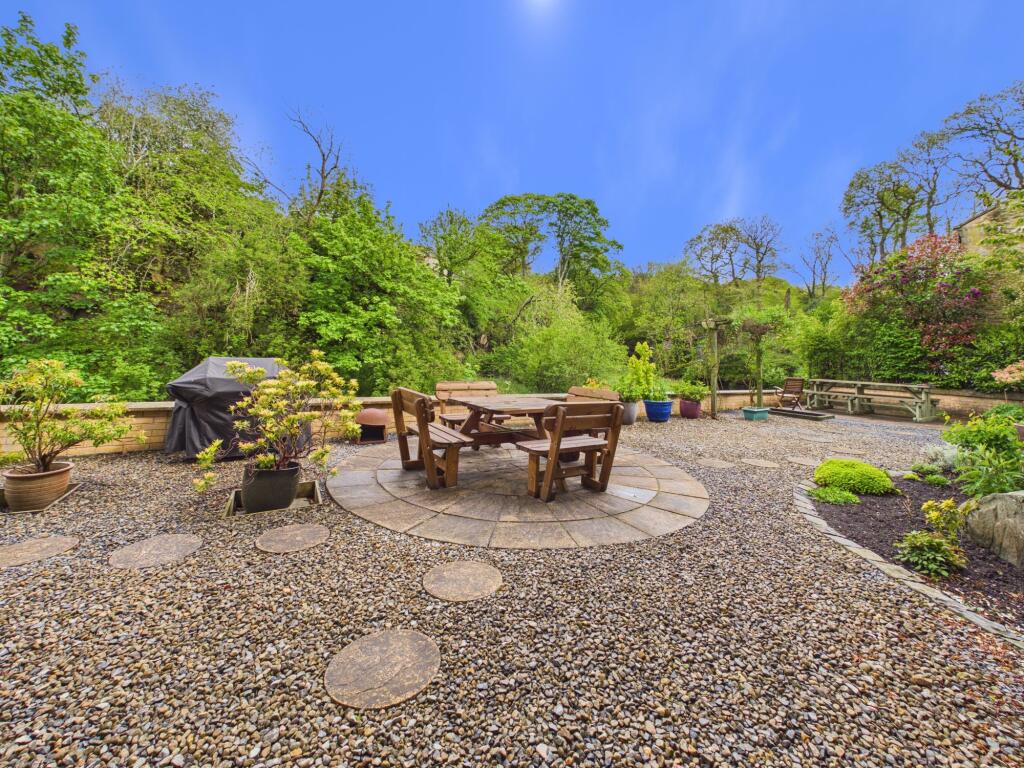 Apartment in Newcastle upon Tyne, County Durham - View 4