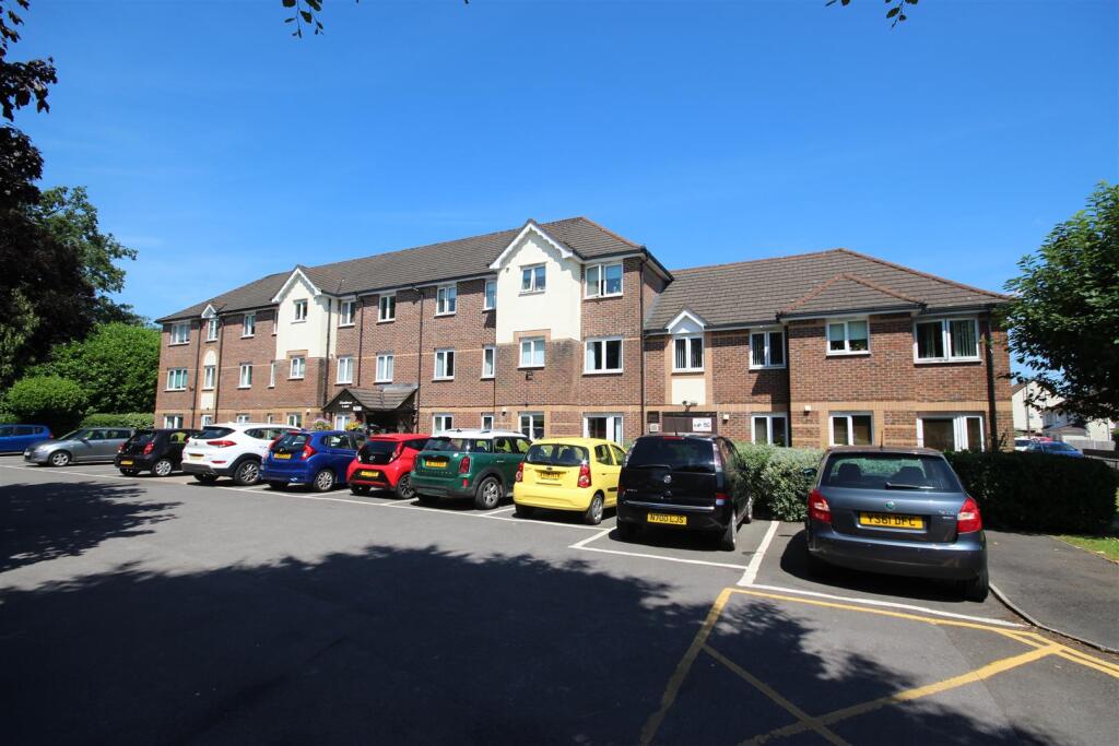 2-bed house on Velindre Road, Whitchurch, Cardiff, £140,000