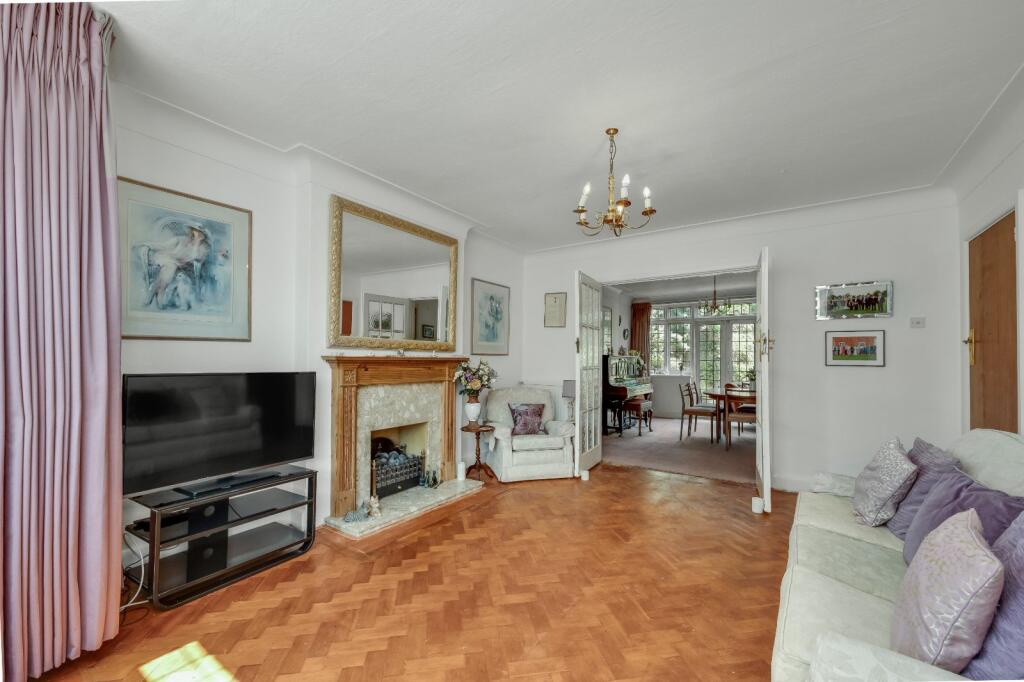 House in Kingston upon Thames - View 4