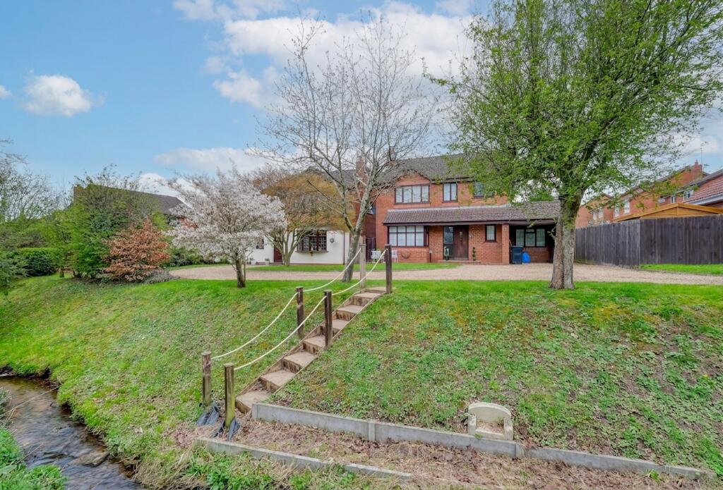 Additional image 4 of Green Hill Close, Lickey End, B60