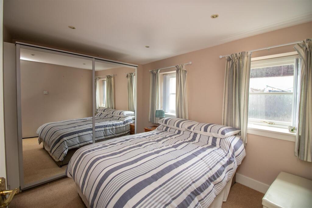 House in Galashiels - View 5