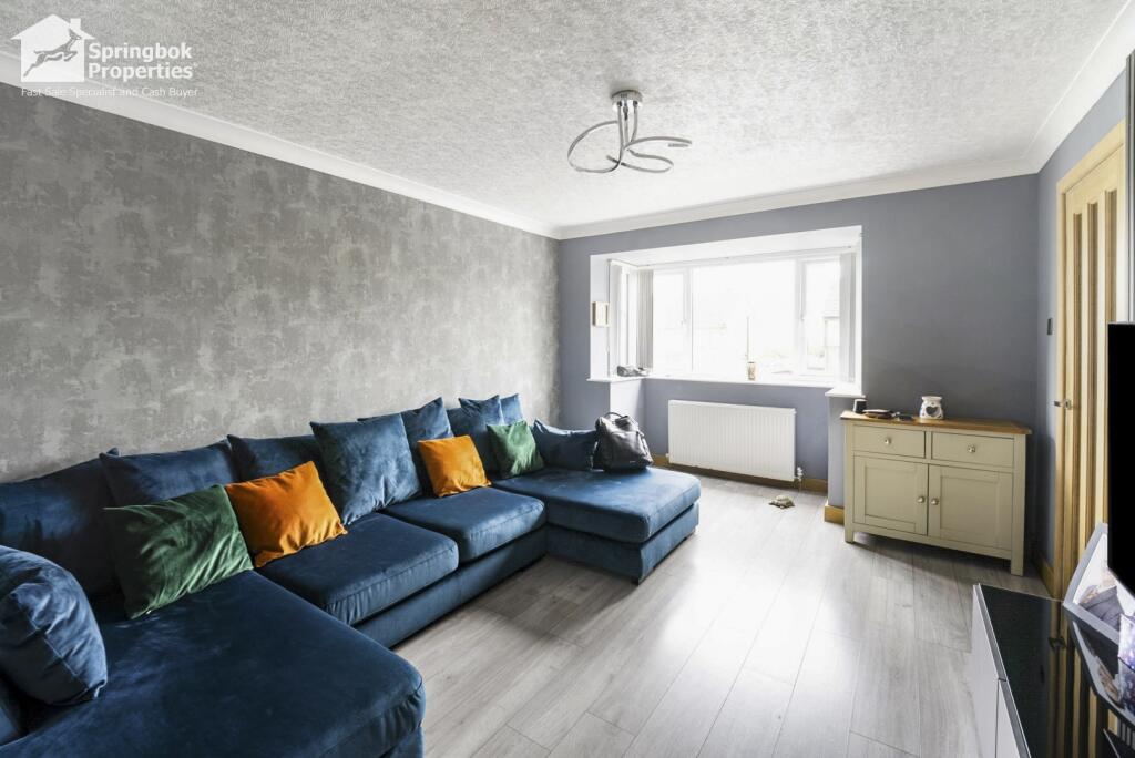 House in Bradford, West Yorkshire - View 2