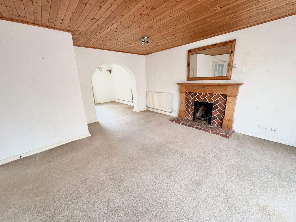 Repton Close, Alverstoke, Gosport. PO12 2RY photo 2