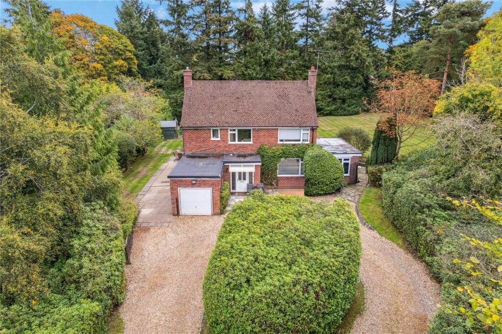 Main image of property: Doggetts Wood Close, Chalfont St. Giles, Buckinghamshire, HP8