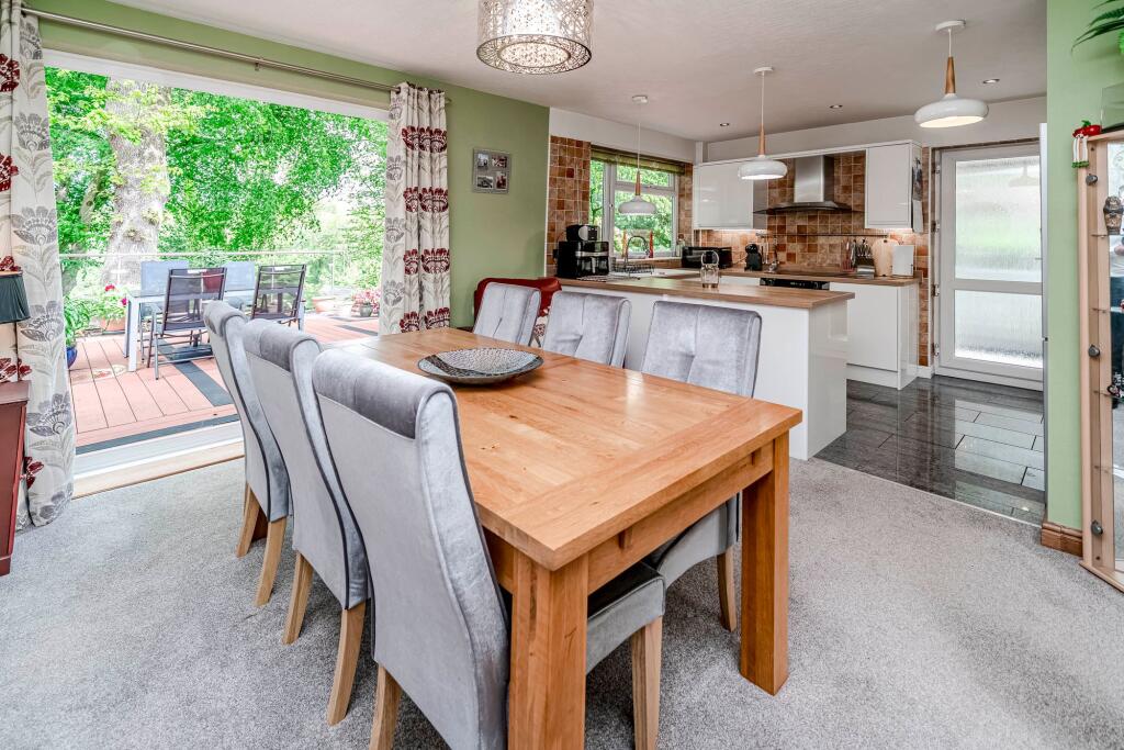 House in Bolton, Greater Manchester - View 3
