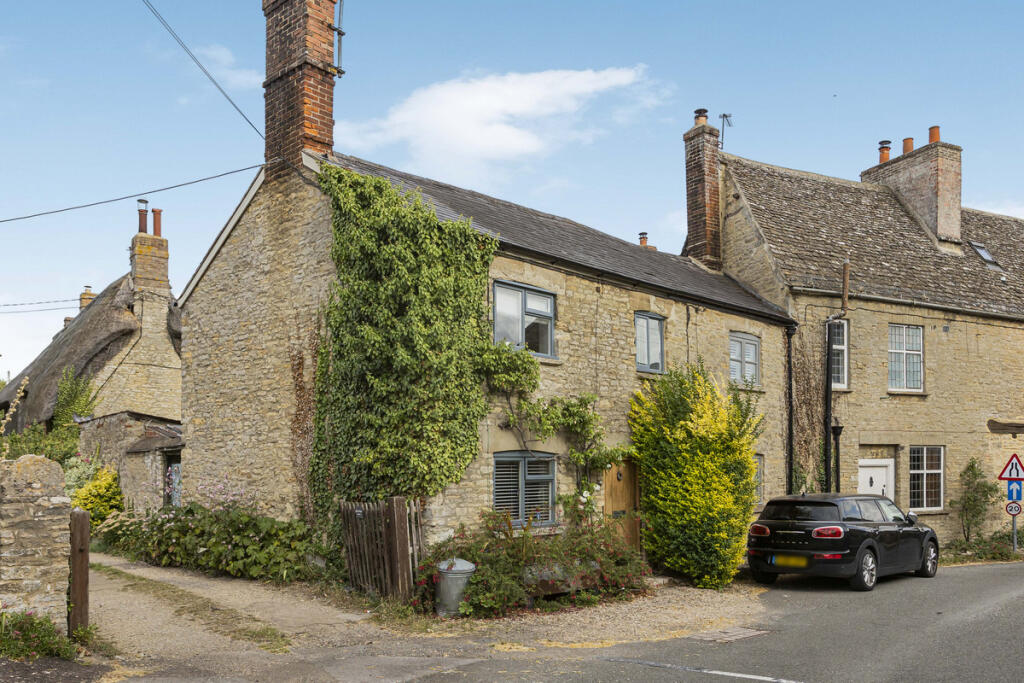 Main image of property: Kings Head Lane, Islip, OX5