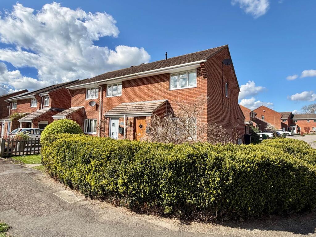 Main image of property: Flemming Avenue, Chalgrove