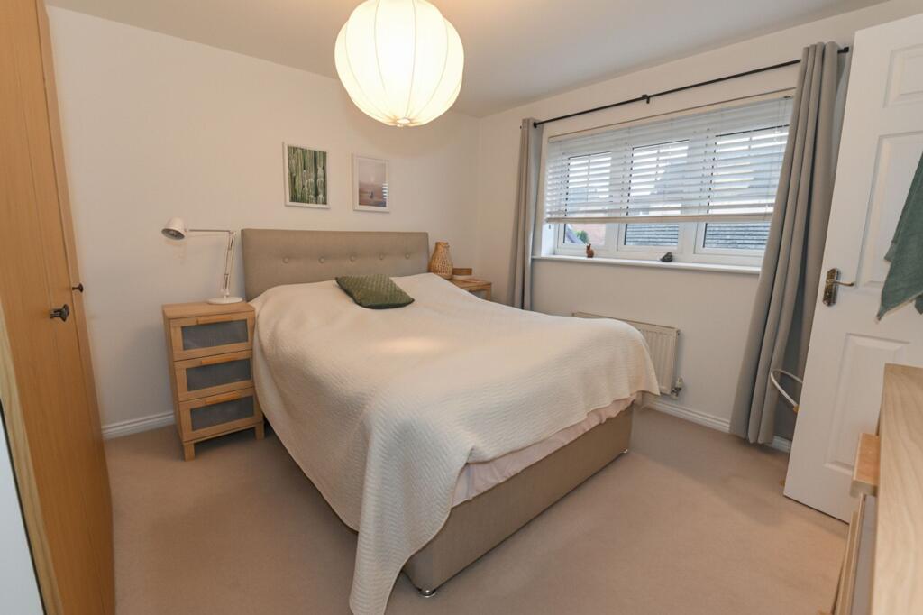 1 Roving Bridge Rise, Agecroft, Swinton - M27 8AF photo 4