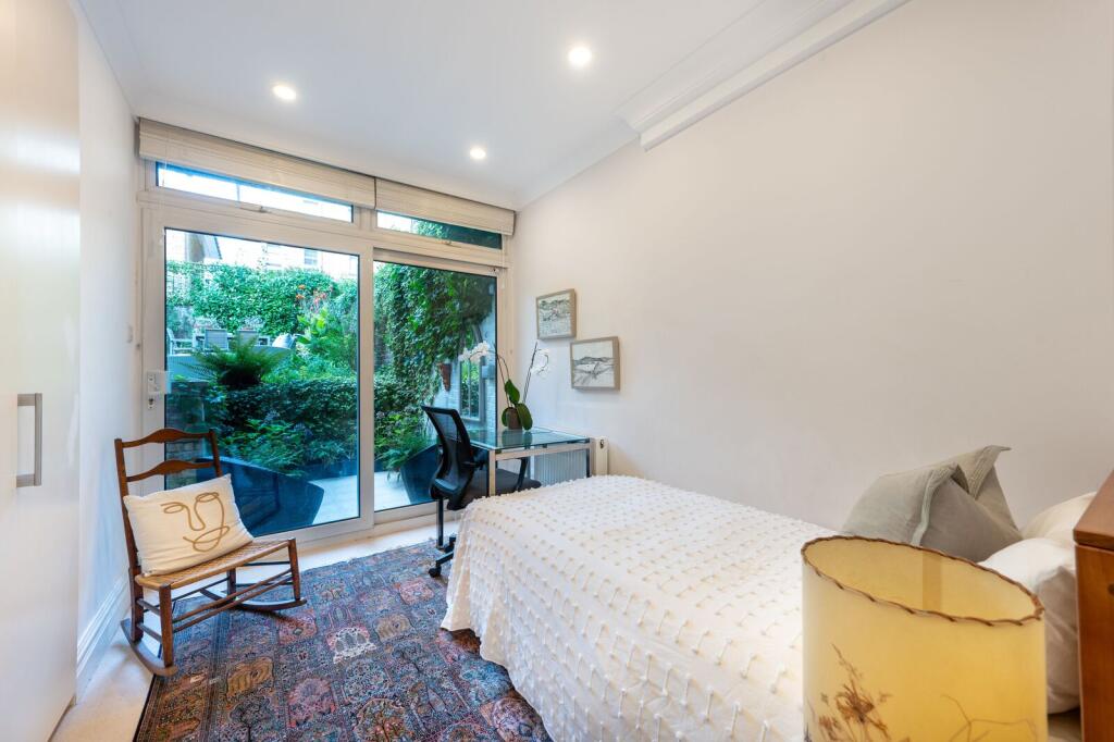 3 bedroom maisonette for rent