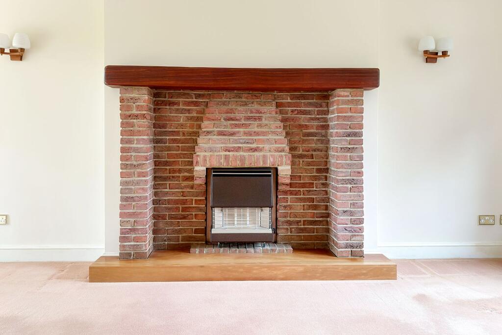 East Drive, Angmering, BN16 photo 5