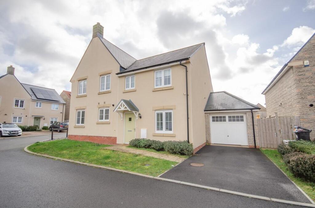 Main image of property: Cottongrass Road, Lyde Green, Bristol, BS16 7NY