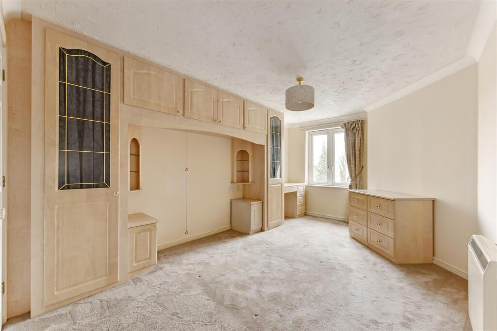 Stockbridge Road, Chichester - View 5