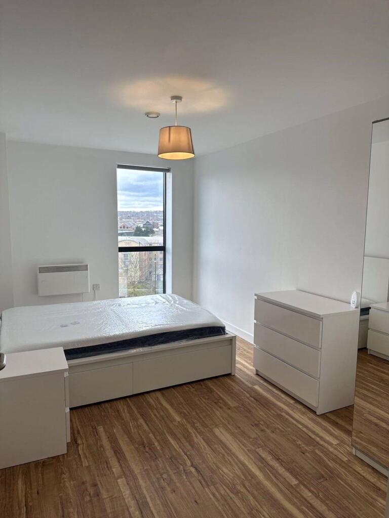 Main image of property: Cross Green Lane, Aire, LS9