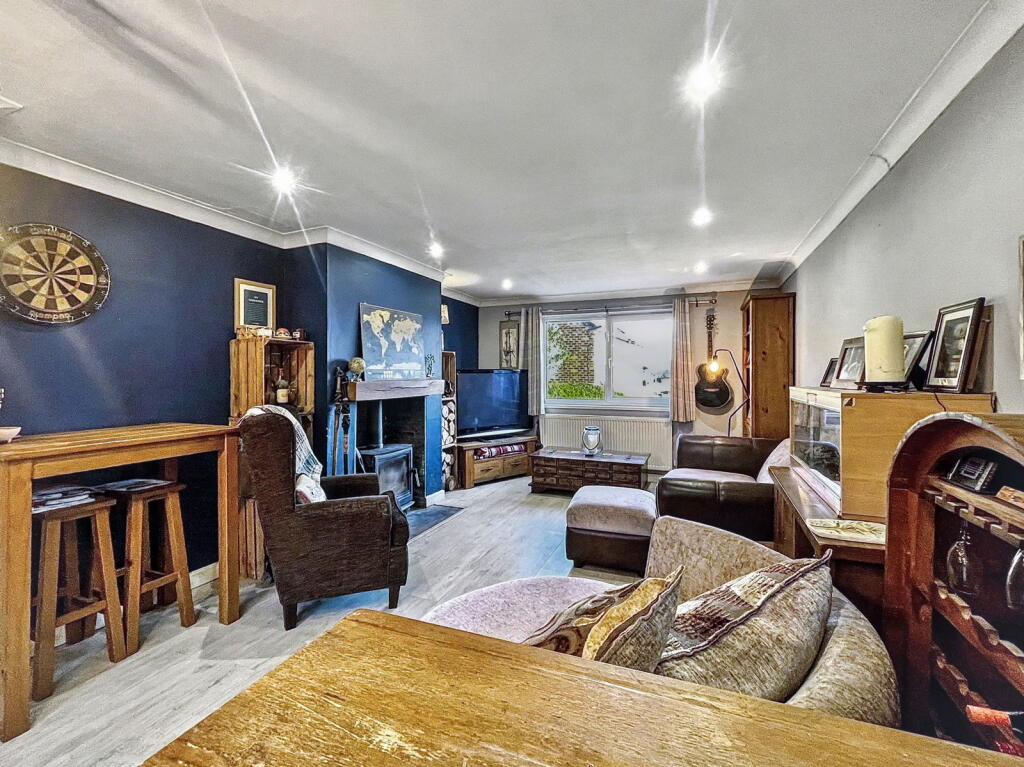 Belbrough Close, Hutton Rudby photo 3
