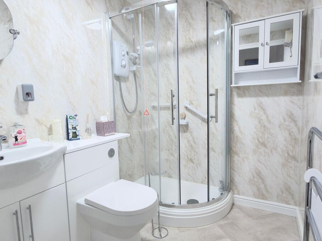 Apartment in Tewkesbury - View 5