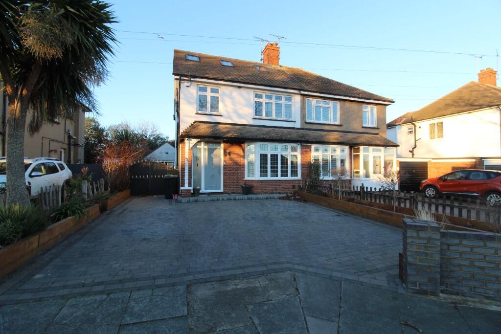 Main image of property: Poynings Avenue, Southend-On-Sea, Essex, SS2
