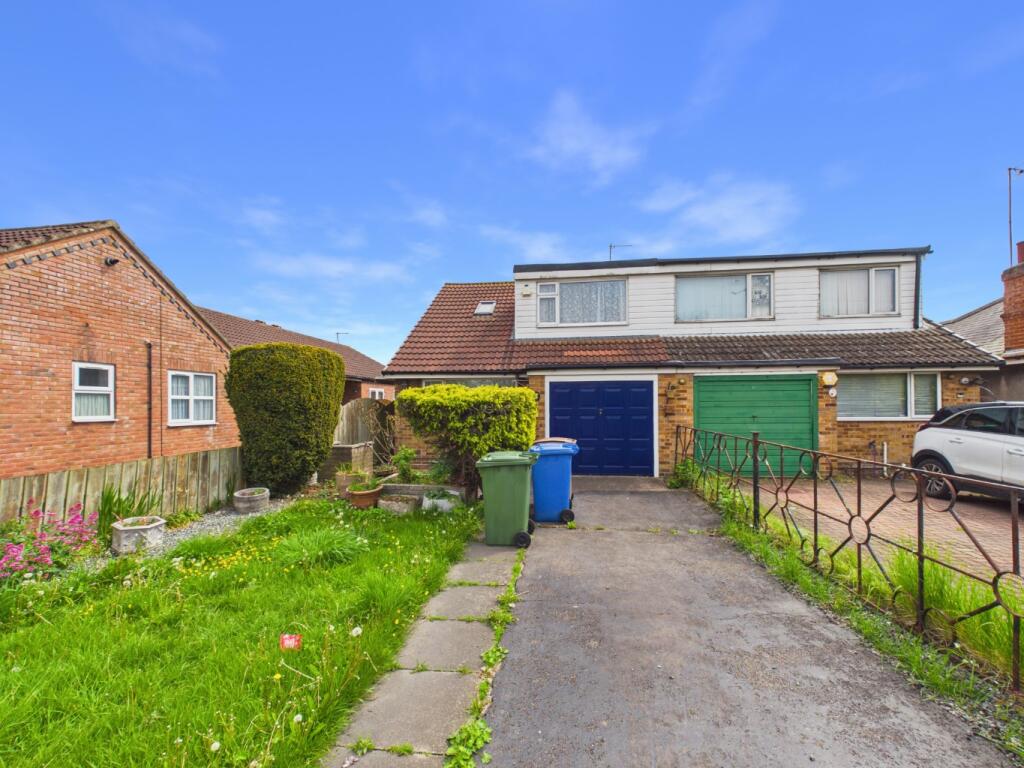 Main image of property: Thorn Road, Hedon, Hull, East Riding Of Yorkshire, HU12 8HN