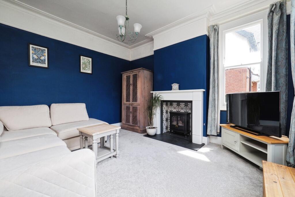 House in Nottingham, Beeston - View 3