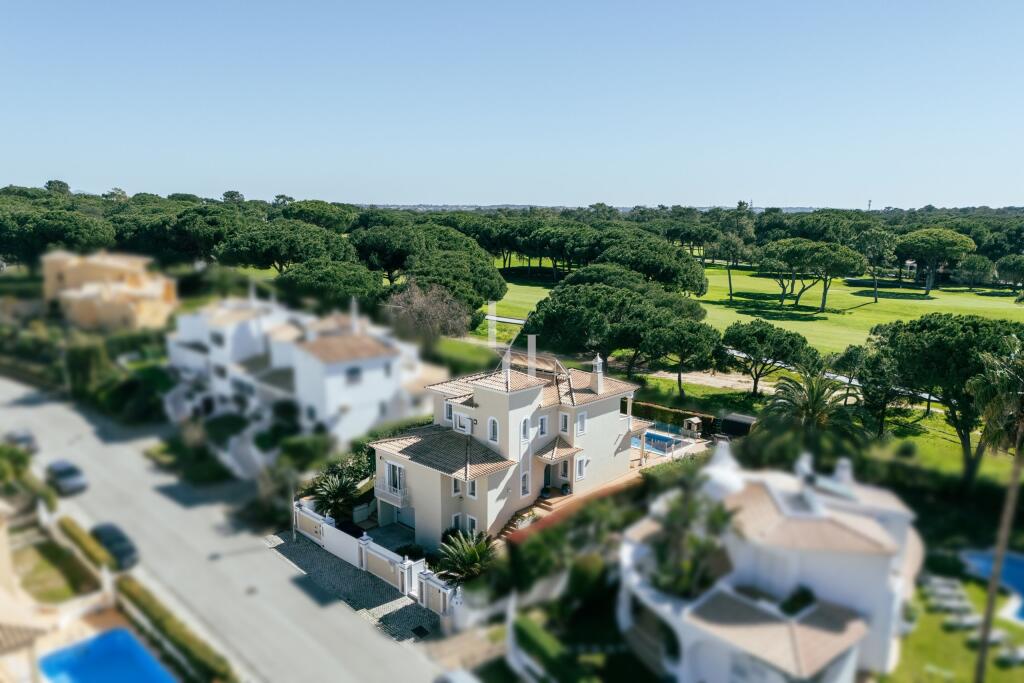 Main image of property: Algarve, Quarteira