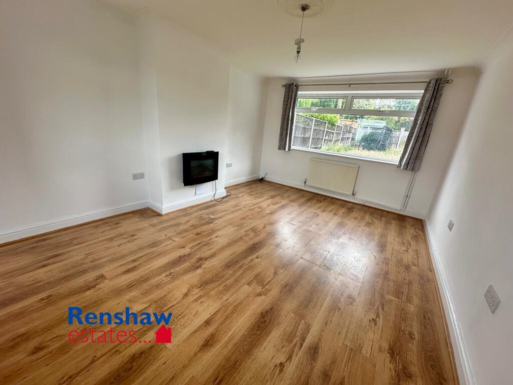 2-bed terraced on Queen Elizabeth Way, Ilkeston, Derbyshire, £150,000