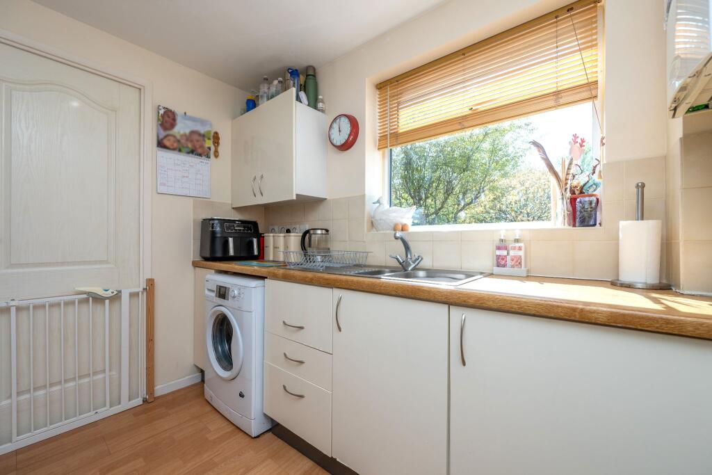 Additional image 9 of Jephcott Close, Alcester, B49