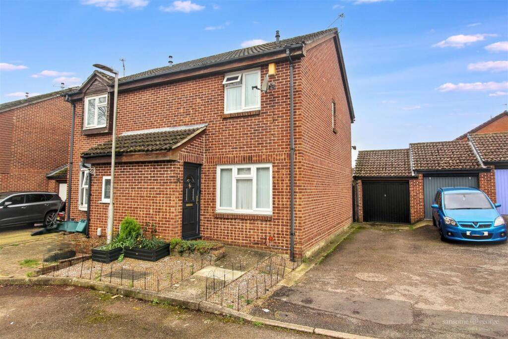 Main image of property: Pemberton Gardens, Calcot, Reading