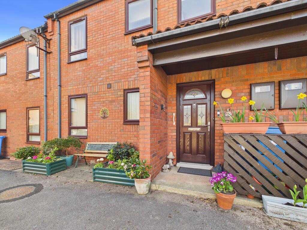 Main image of property: Ticknall Walk, Sunnyhill