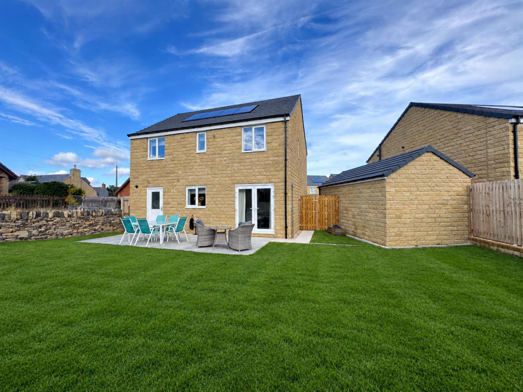 Cliffe Hill View, Skelmanthorpe, Huddersfield, HD8 9ZD photo 2