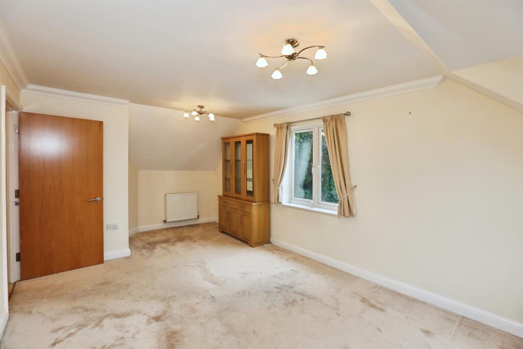 Lower Lane, Bishops Waltham, Southampton photo 3