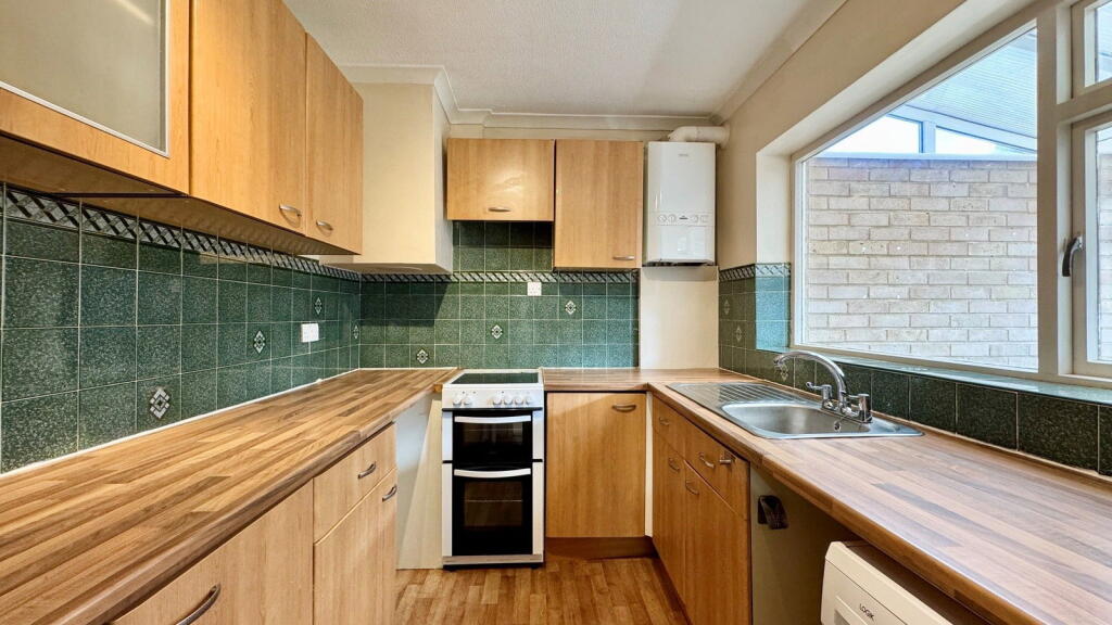 House in Reading, Greenham - View 3