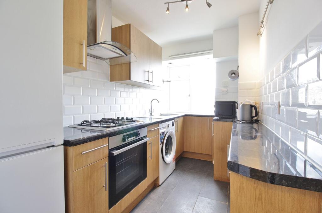 Apartment in London - View 2