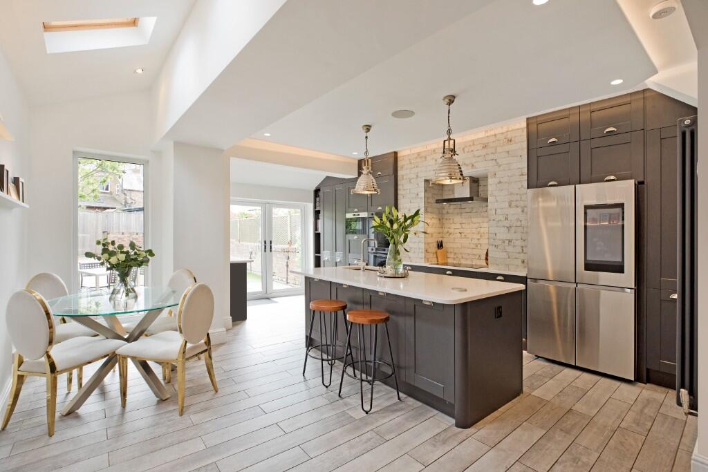 Park Grove, Knaresborough, North Yorkshire, HG5 photo 2