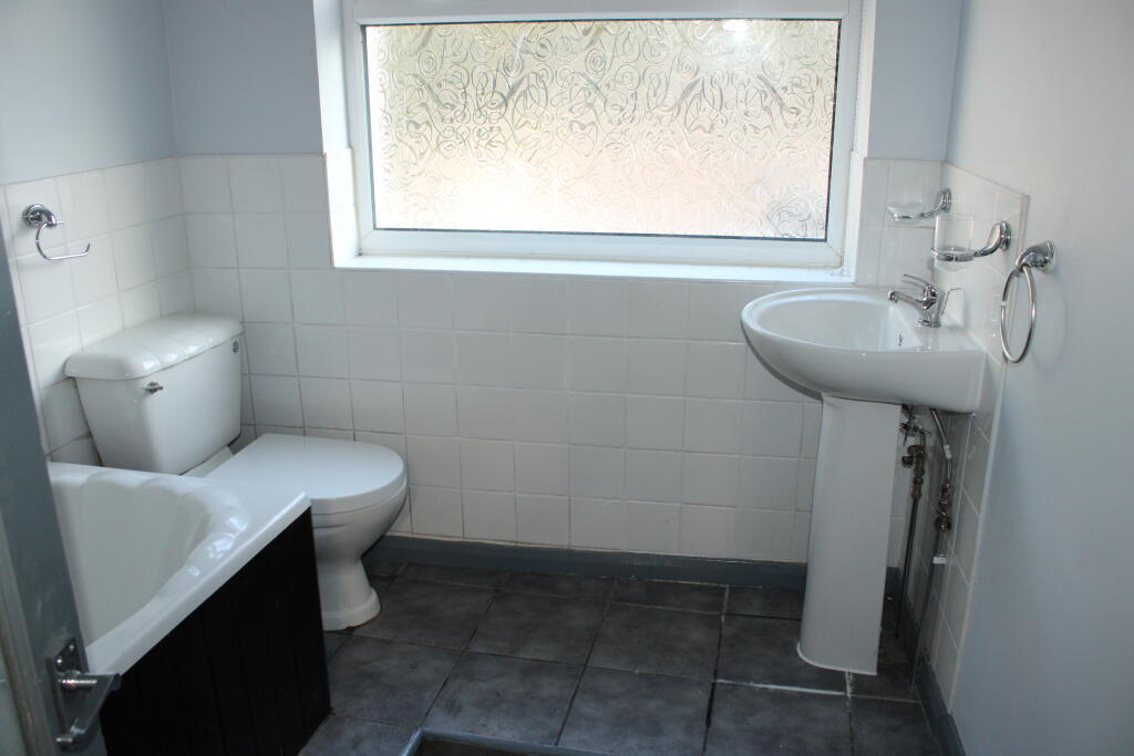 House in Chester, Holywell - View 5