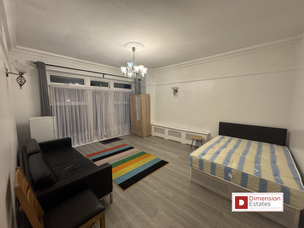 Main image of property: Grove Park, London, E11