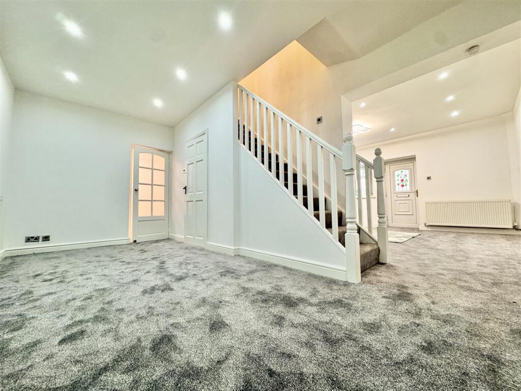 House in Calderdale, Bell Hall, Savile Park - View 5