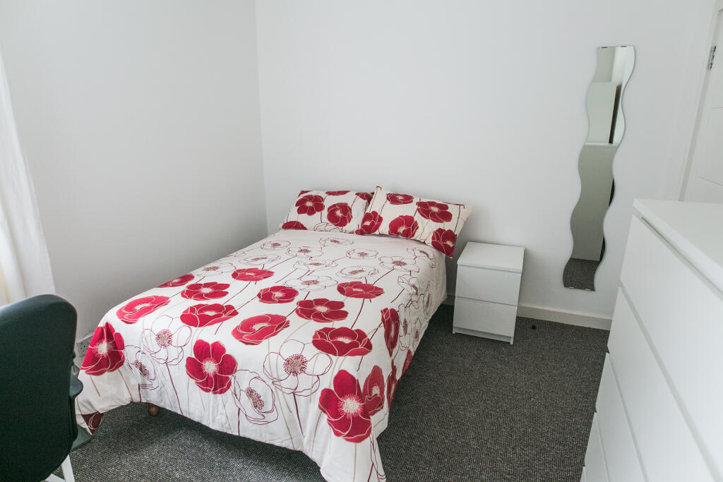 Additional image 8 of Mostyn Road - 5 bed, Edgbaston, West Midlands, B16