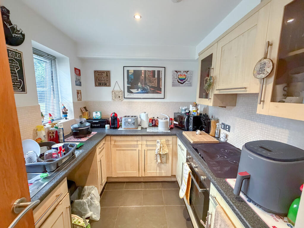 Apartment in Wigan - View 5