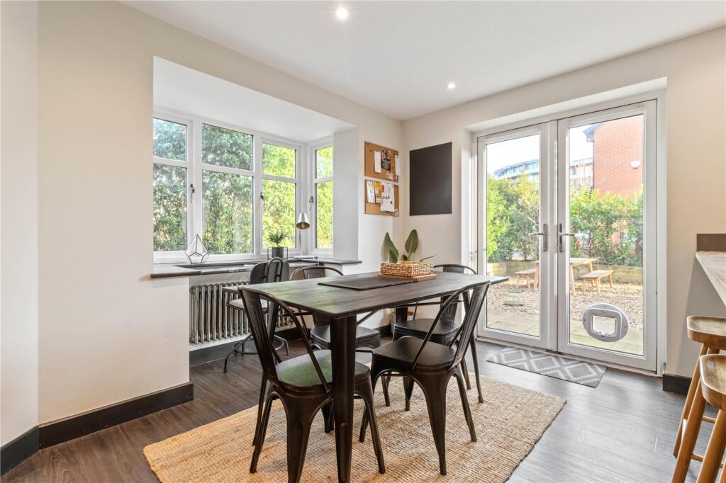 Minerva Close, Altrincham, Greater Manchester, WA14 photo 5