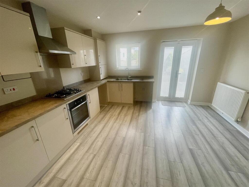 House in Plymouth - View 3