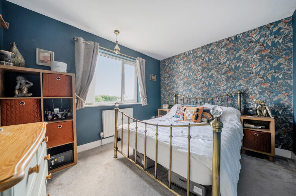 Parham Road, Gosport, Hampshire, PO12 - View 5