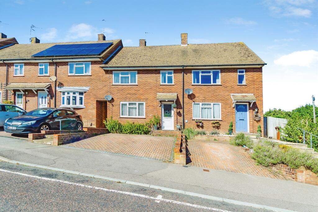 Main image of property: Brokes Way, Tunbridge Wells