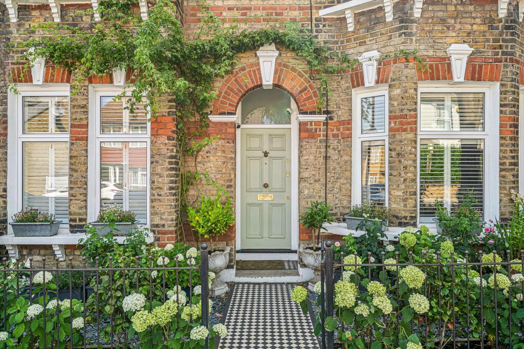 Main image of property: Landells Road, East Dulwich, London, SE22