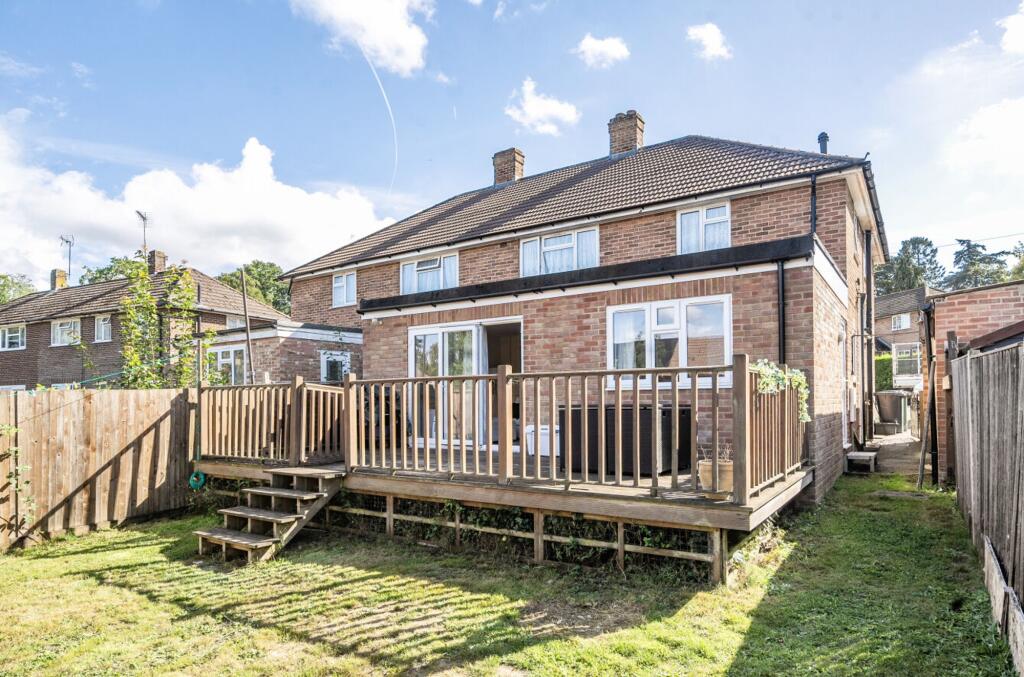 Main image of property: Cardew Road, Liss, GU33