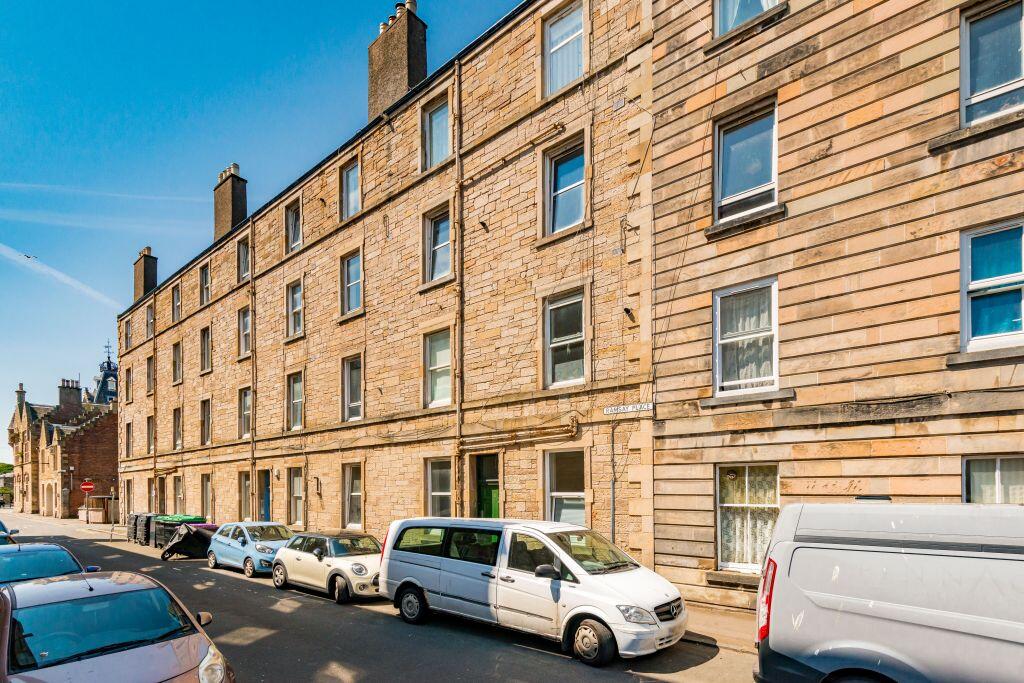 Main image of property: 3/2 Ramsay Place, Portobello, EH15 1JA