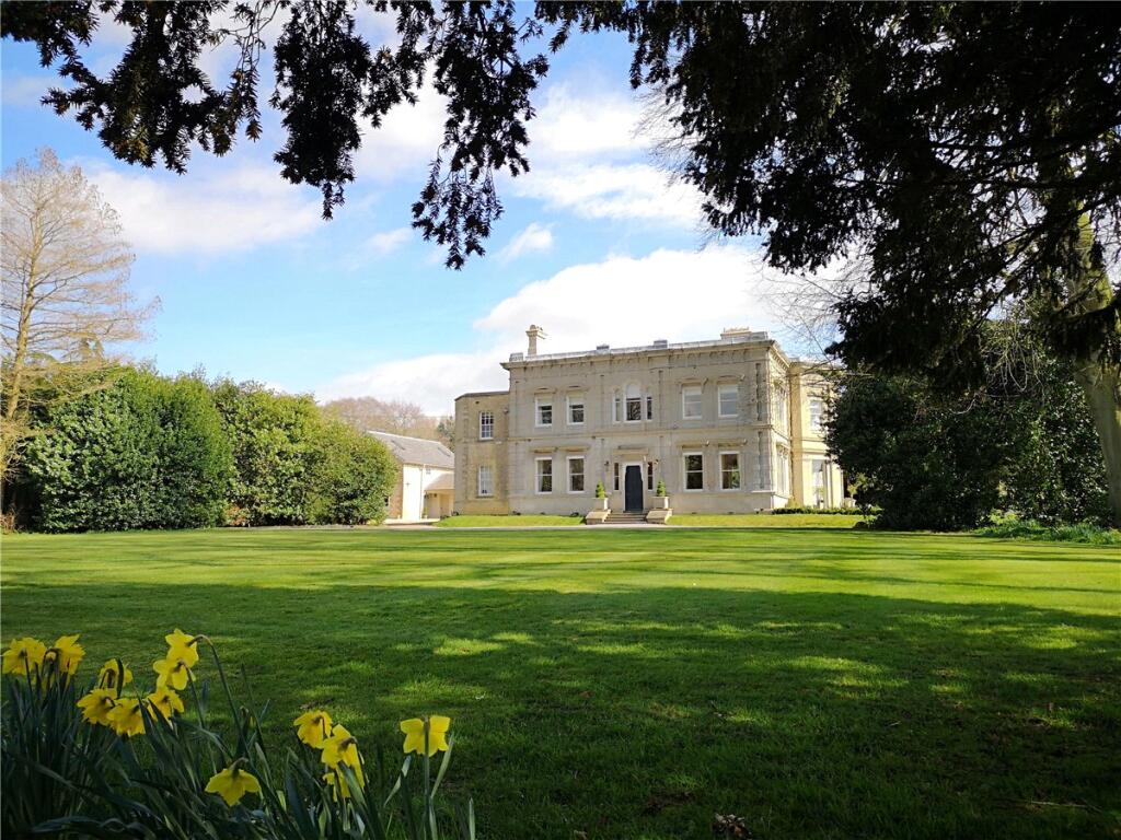 Main image of property: Cleatham, Gainsborough, Lincolnshire, DN21