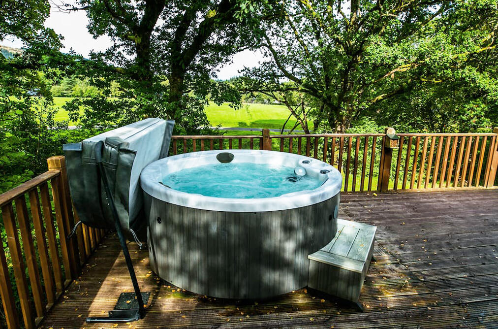 Taigh Nan Con, Cabin 8 Loch Aweside Chalet Park, Dalavich, By Taynuilt, PA35 1HS photo 4
